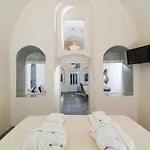 Thetis Cave Holiday home