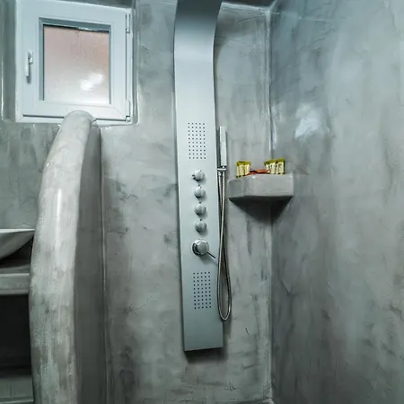 Thetis Cave Hébergement de vacances Oia (Santorini)